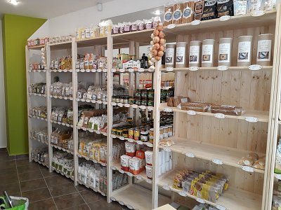 Dřevěný regál 5 polic 800 x 335 x 1660 mm (š x hl x v) Provedení přírodní